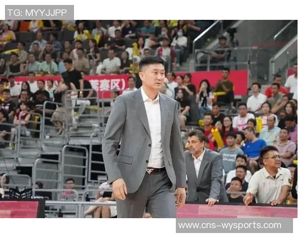 杜锋三大失误险些葬送广东队胜利聪明反被聪明误的教训