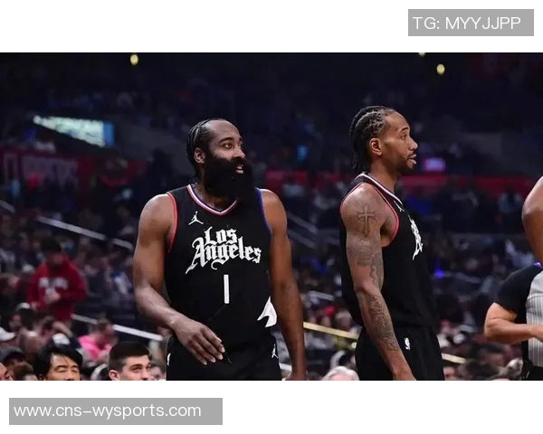 莱昂纳德与哈登的巅峰对决谁能在NBA赛场上笑到最后